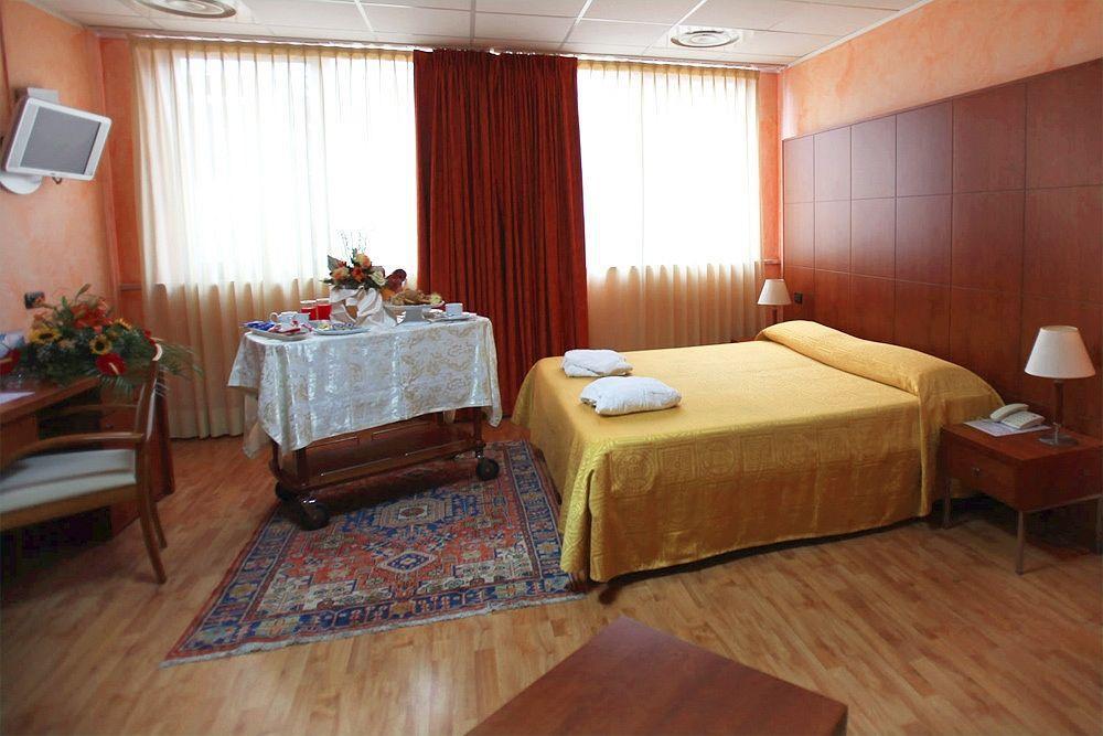 Parc Hotel Villa Immacolata Pescara Ngoại thất bức ảnh